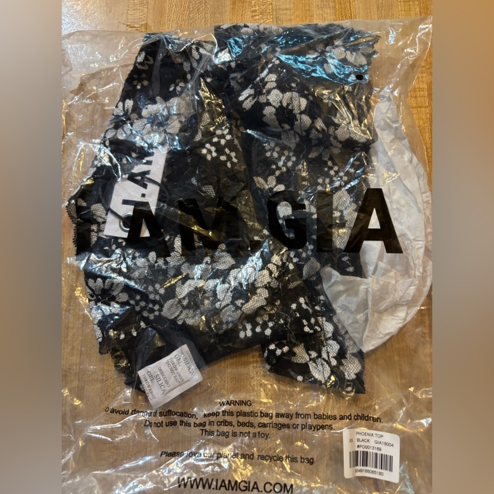 I.AM.GIA. NEW top women’s szXS One shoulder top black cream floral panelled lace - Picture 5 of 7